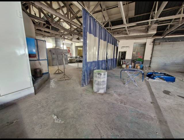 1,000M² WAREHOUSE FOR SALE IN KEW